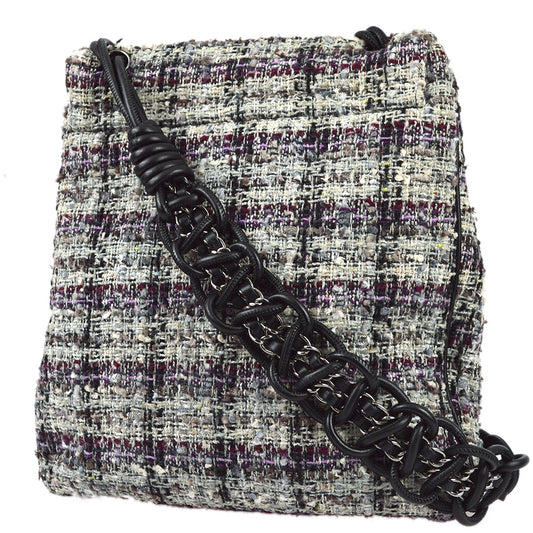 Luxury Chanel 2006-2008 Tweed Camellia Messenger Bag