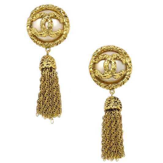 Luxury Chanel Artificial Pearl Fringe Dangle Earrings Clip-On Gold White 93P