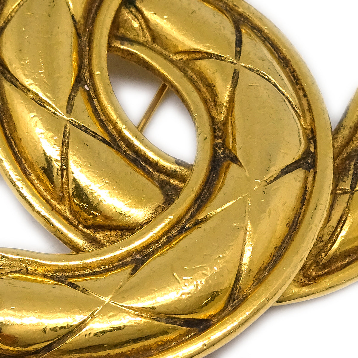 Luxury Chanel Quilted CC Brooch Pin Gold 1152