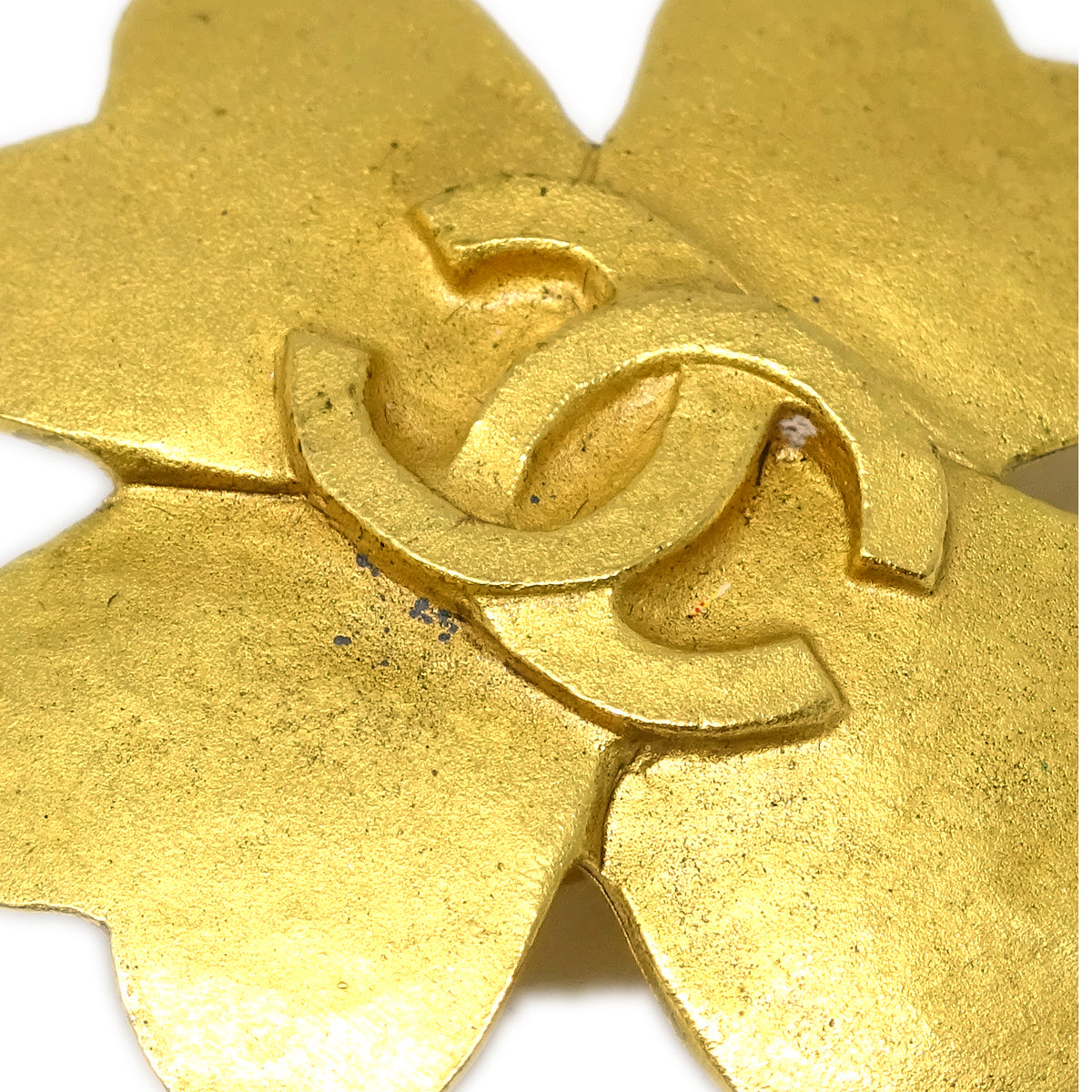 Luxury Chanel Clover Earrings Clip-On Gold 95P
