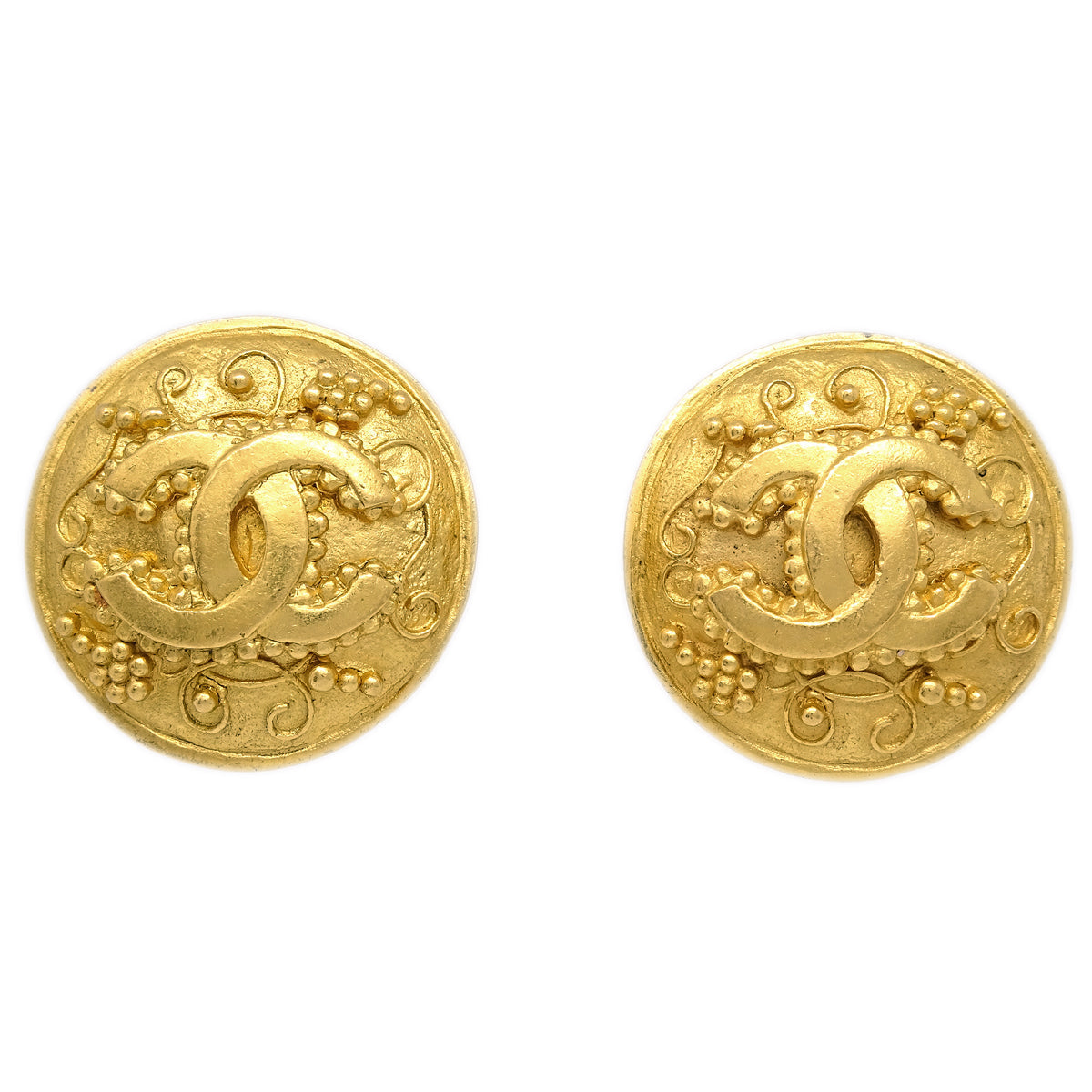 Luxury Chanel Button Earrings Clip-On Gold 96A