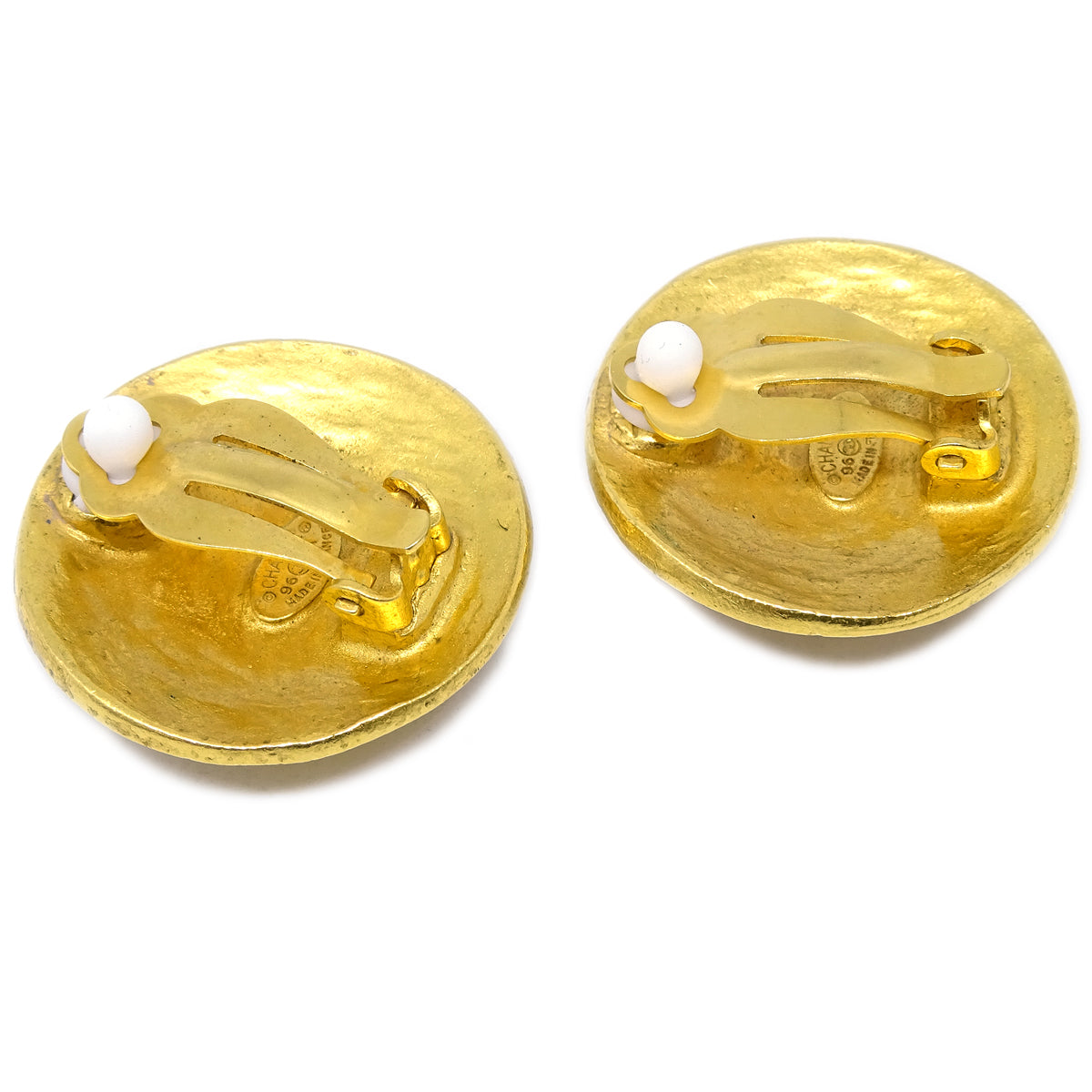 Luxury Chanel Button Earrings Clip-On Gold 96A