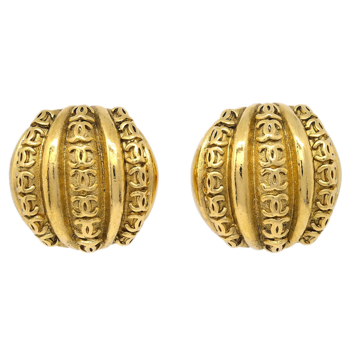 Luxury Chanel Gold Button Earrings Clip-On 23