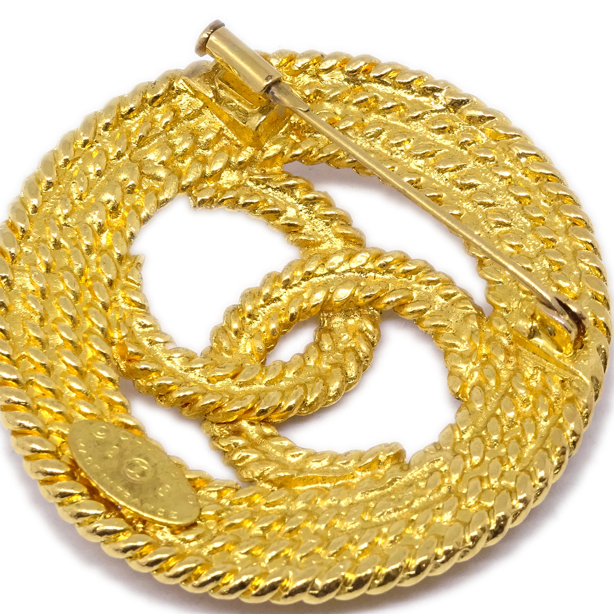 Luxury Chanel Medallion Brooch Pin Gold 28