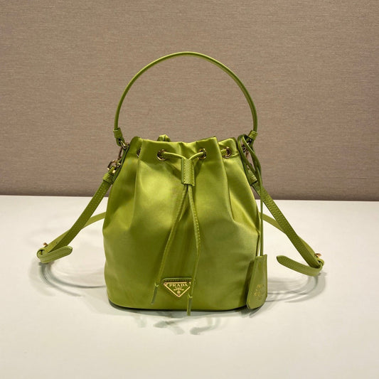 Luxury PradaBUCKET BAG 19 IN APPLE GREEN RE-NYLON AND SAFFIANO LEATHER HANDLE