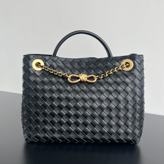 Luxury Bottega Veneta bv medium andiamo 32 black lambskin