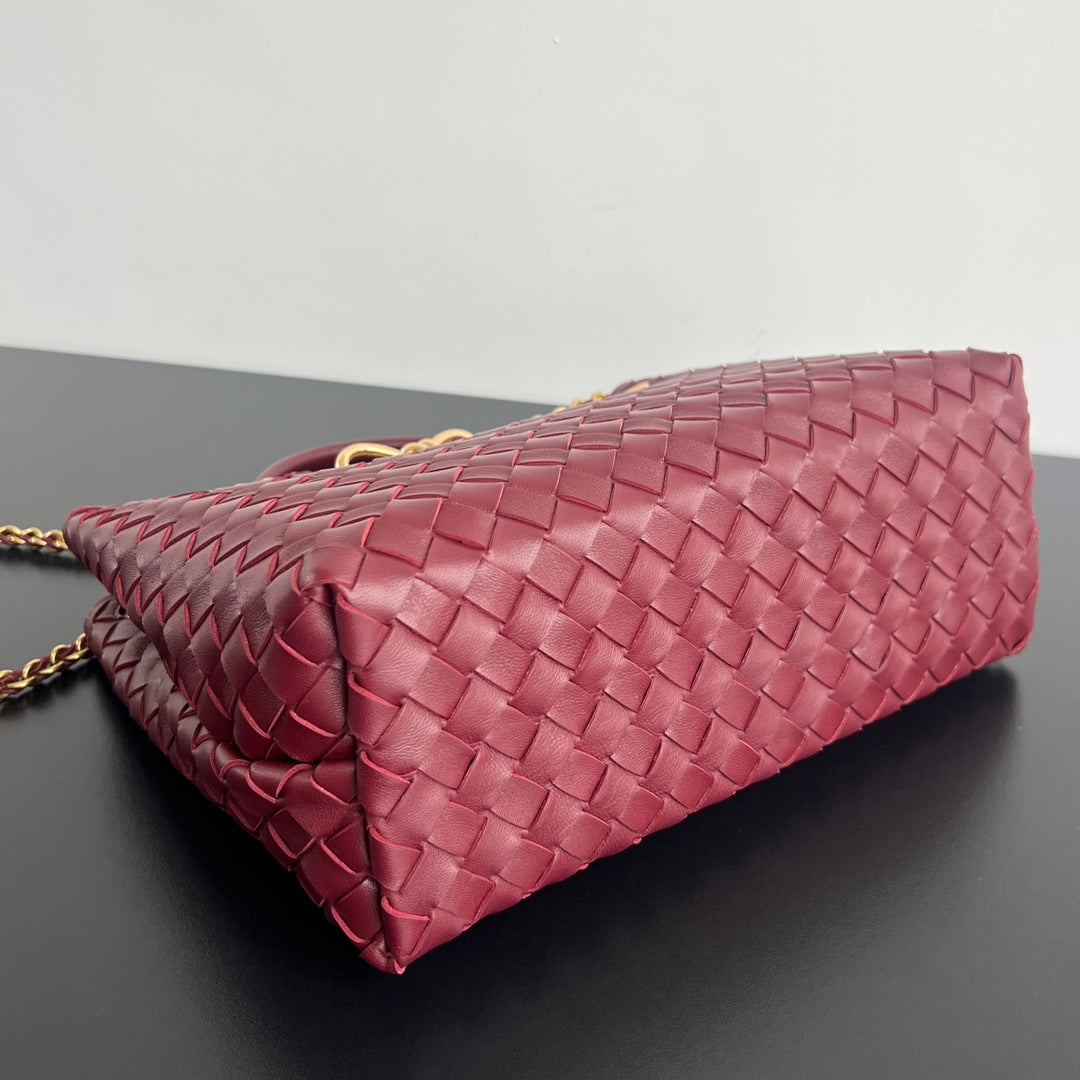 Luxury Bottega Veneta bv medium andiamo 32 burgundy lambskin