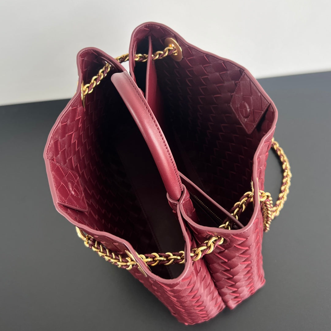 Luxury Bottega Veneta bv medium andiamo 32 burgundy lambskin