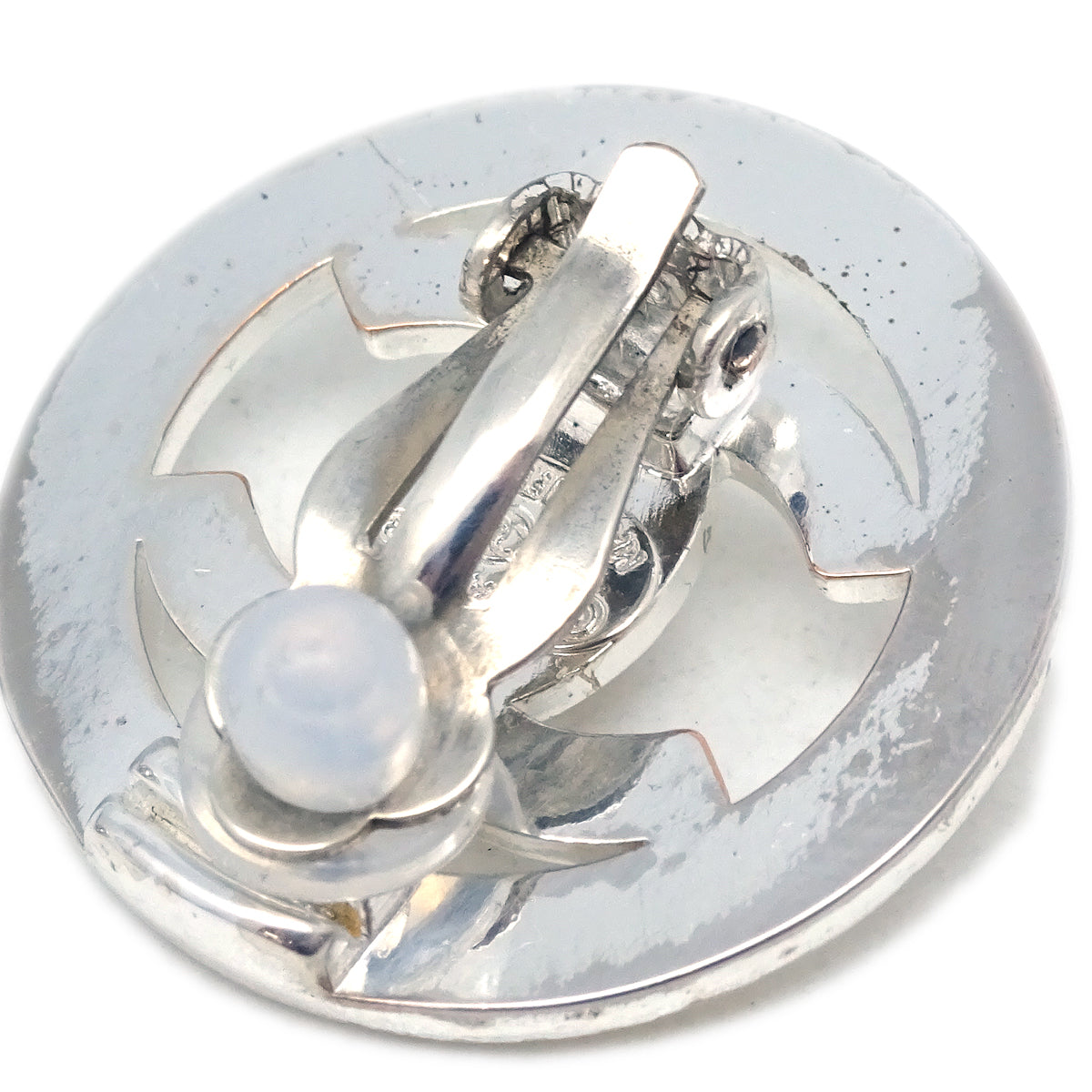 Luxury Chanel Turnlock Earrings Clip-On Silver 97P