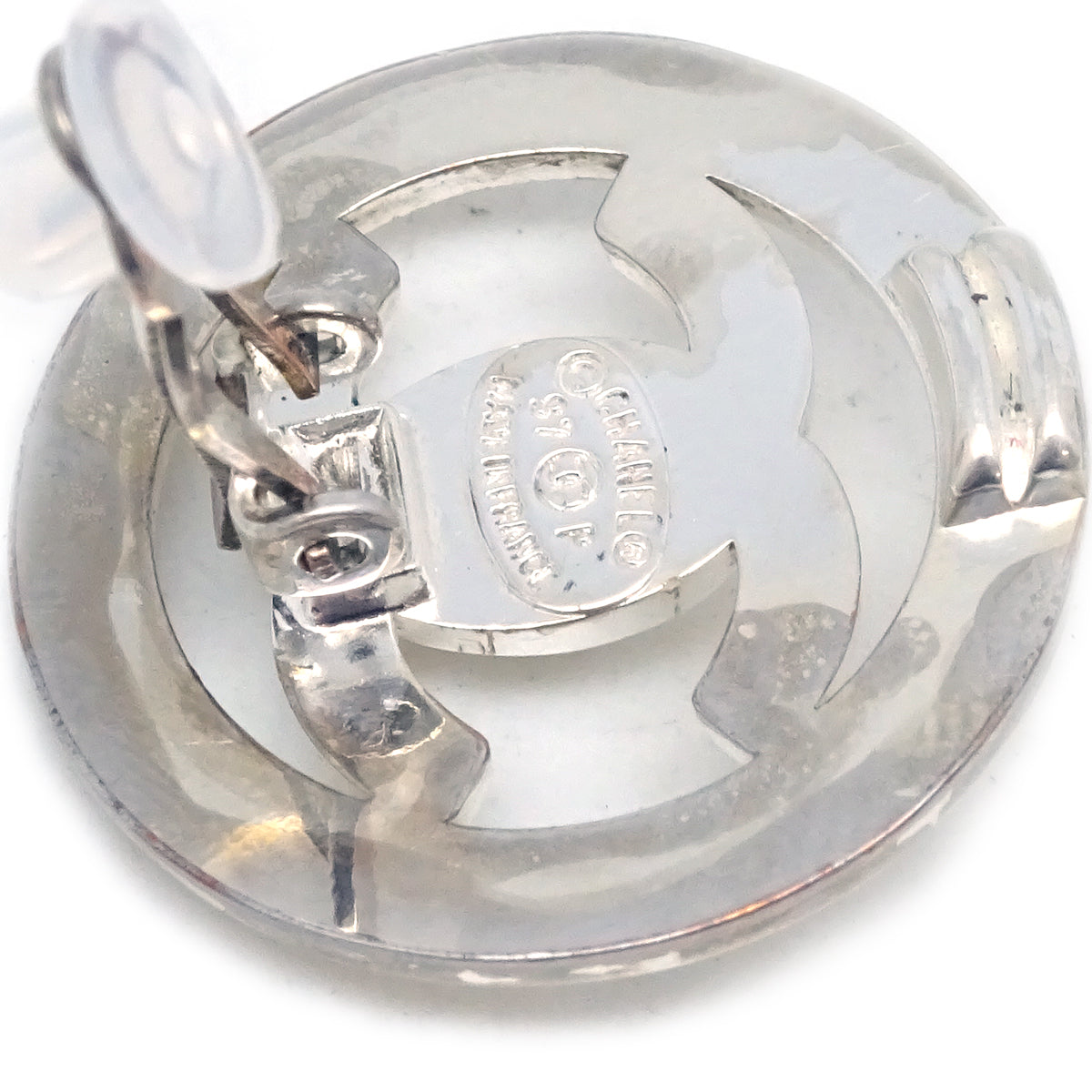 Luxury Chanel Turnlock Earrings Clip-On Silver 97P