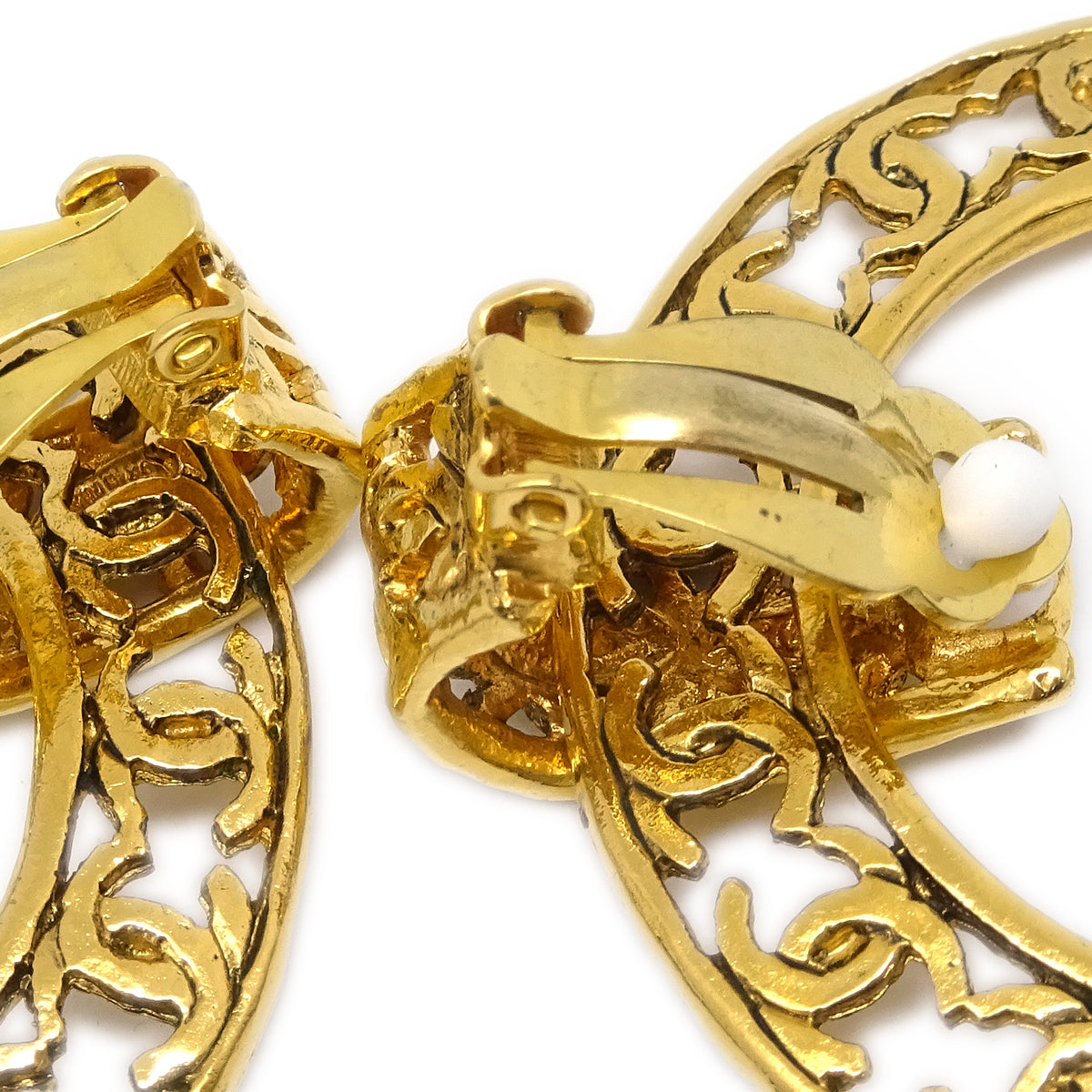 Luxury Chanel Gold Dangle Hoop Earrings Clip-On 25