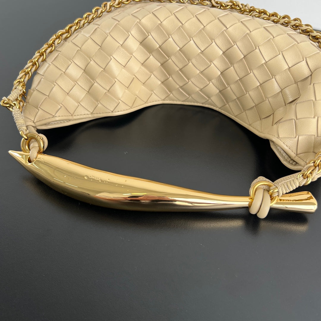 Luxury Bottega Veneta SARDINE 33 WITH CHAIN IN BEIGE LAMBSKIN