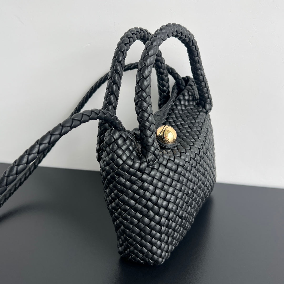 Luxury Bottega Veneta MINI TOSCA 20 IN BLACK CALFSKIN