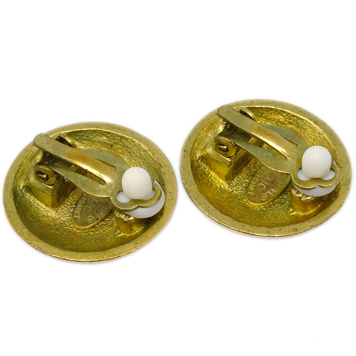 Luxury Chanel Button Earrings Clip-On Gold 95C