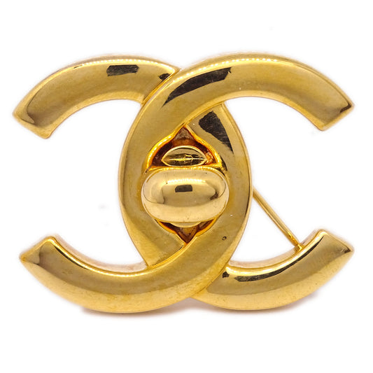 Luxury Chanel Turnlock Brooch Pin Gold Large 96P