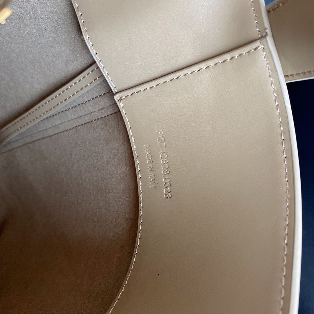Luxury Saint Laurent le 37 20cm dark beige shiny calfskin