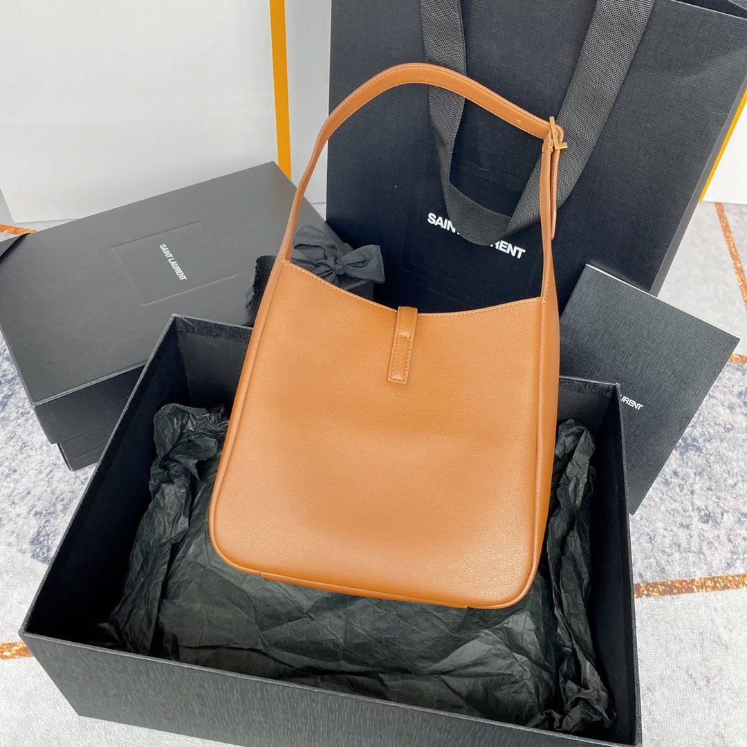 Luxury Saint Laurent le 5a7 small 23cm brown calfskin