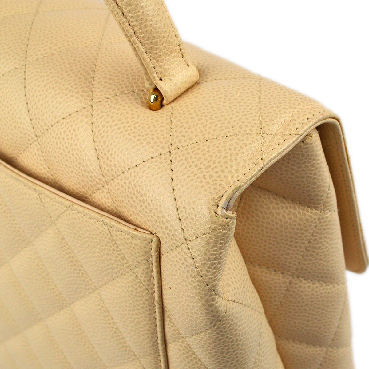 Luxury Chanel 2003-2004 Beige Caviar Kelly Handbag