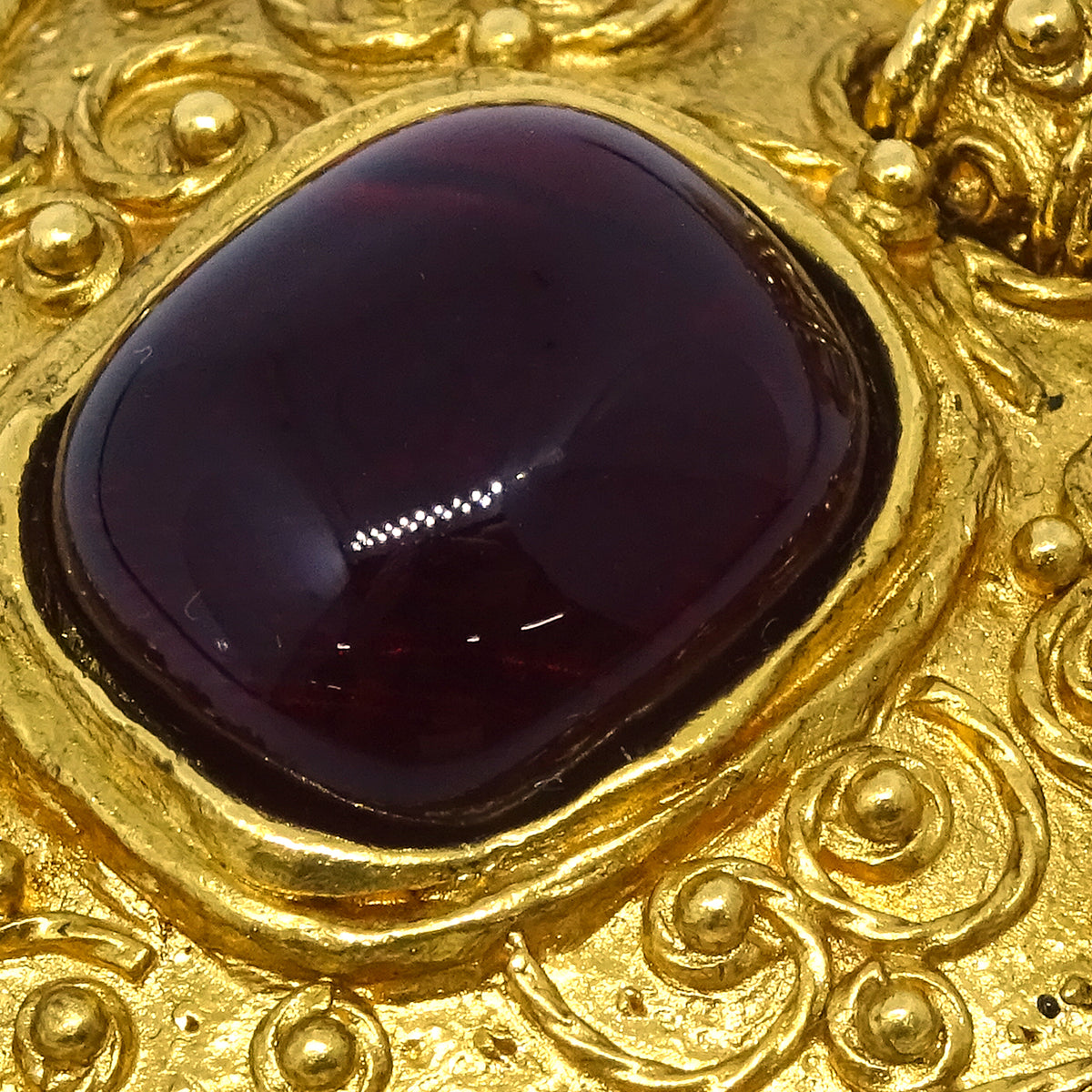 Luxury Chanel Gripoix Brooch Pin Gold Red 94A