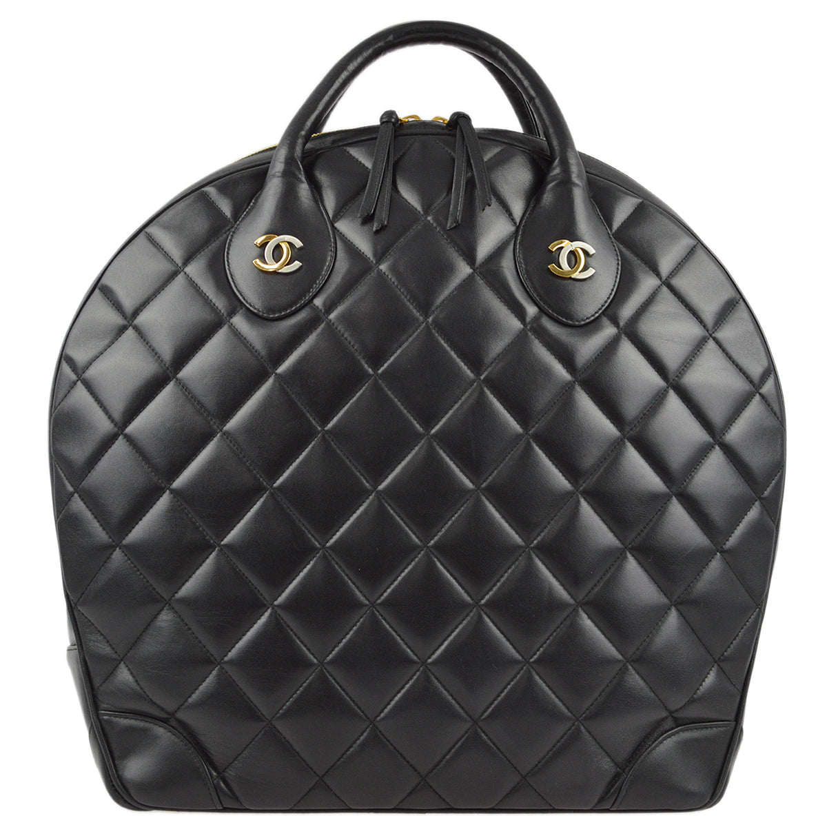 Luxury Chanel * 1997-1999 Black Lambskin Handbag