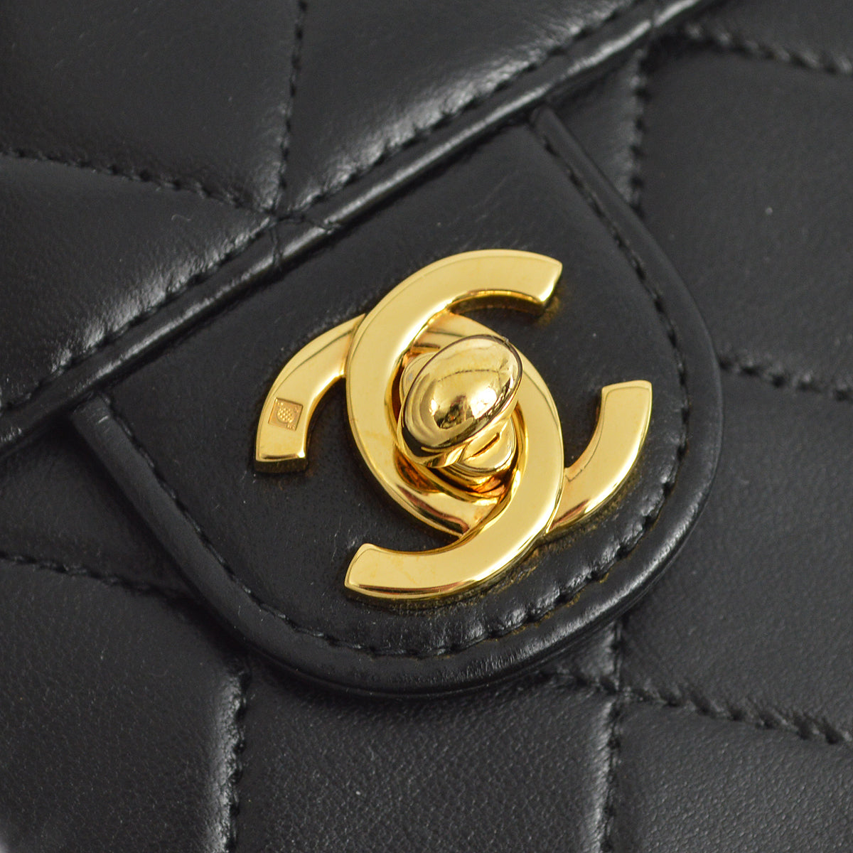 Luxury Chanel 2000-2001 Black Lambskin Pushlock Small Half Flap Shoulder Bag