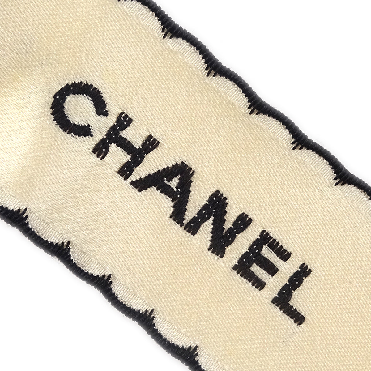 Luxury Chanel Bow Brooch Pin White