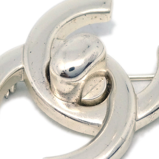 Luxury Chanel Turnlock Brooch Pin Silver Small 96P
