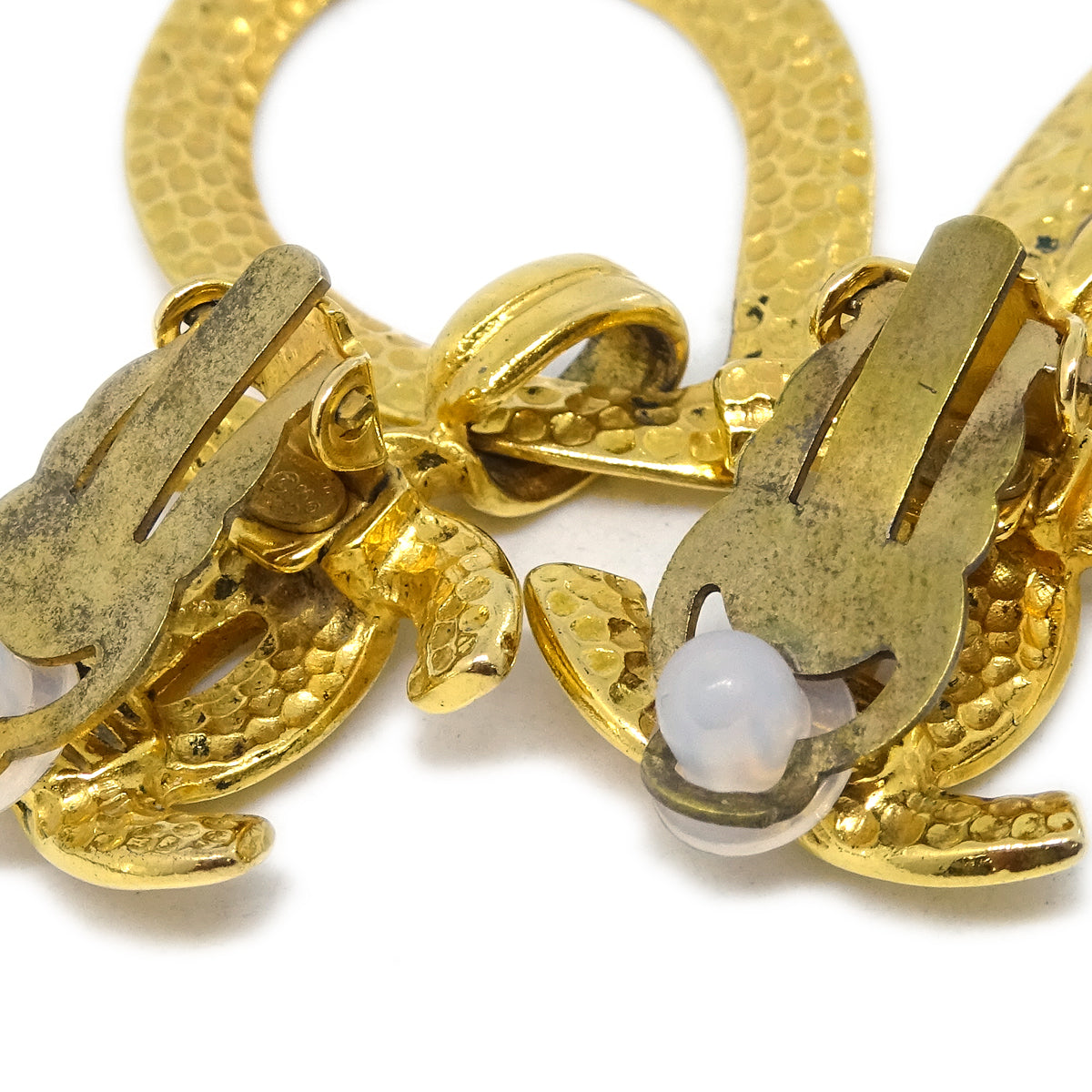Luxury Chanel Dangle Hoop Earrings Gold Clip-On 96P