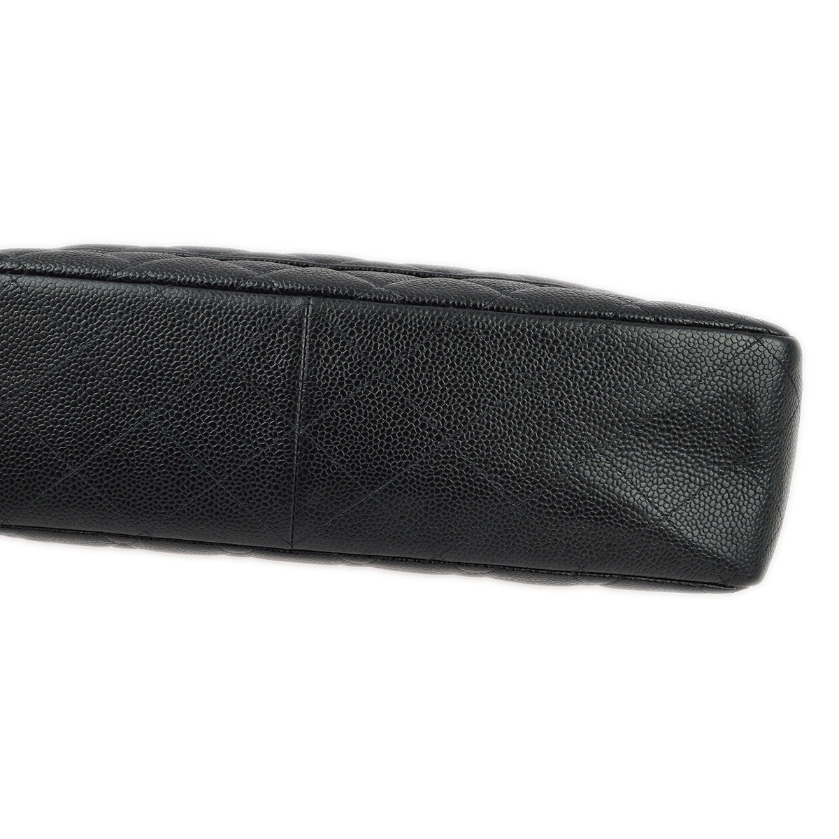 Luxury Chanel 2000-2001 Black Caviar Jumbo Classic Flap Shoulder Bag