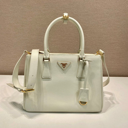 Luxury PradaMEDIUM GALLERIA BAG 28 IN WHITE SMOOTH CALFSKIN GOLD HARDWARE