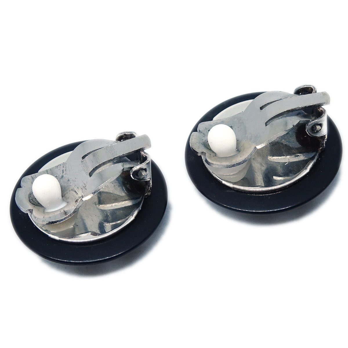 Luxury Chanel Button Earrings Clip-On Rhinestone Black 96P