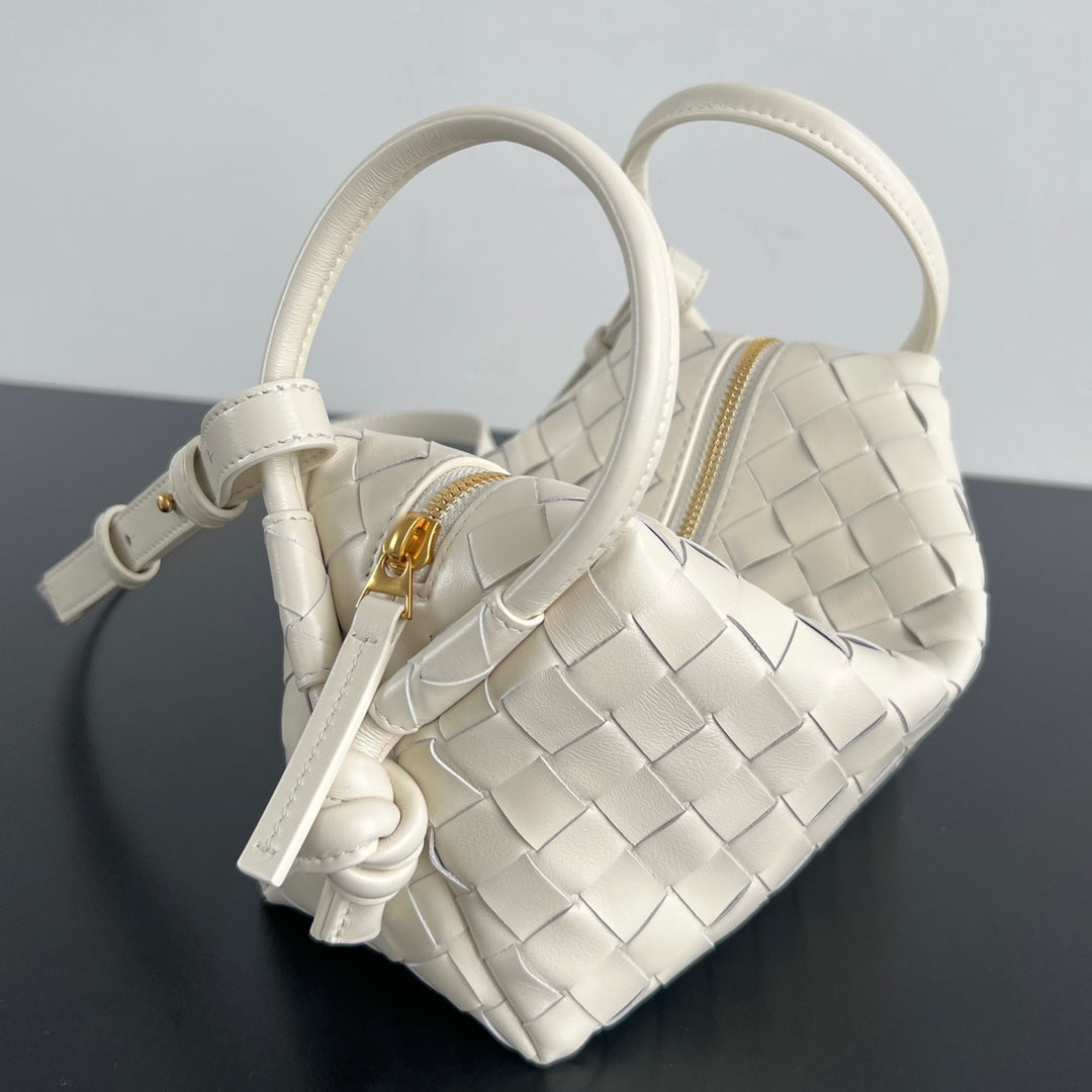 Luxury Bottega Veneta BV Loop Top Handle 19cm Cream Lambskin