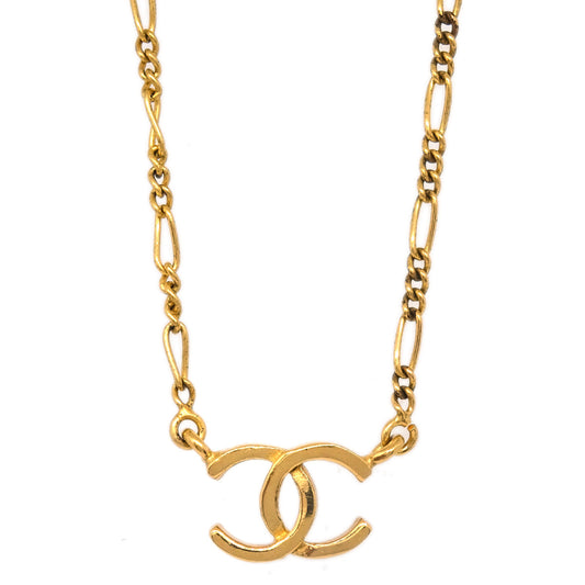 Luxury Chanel CC Chain Pendant Necklace Gold 1982