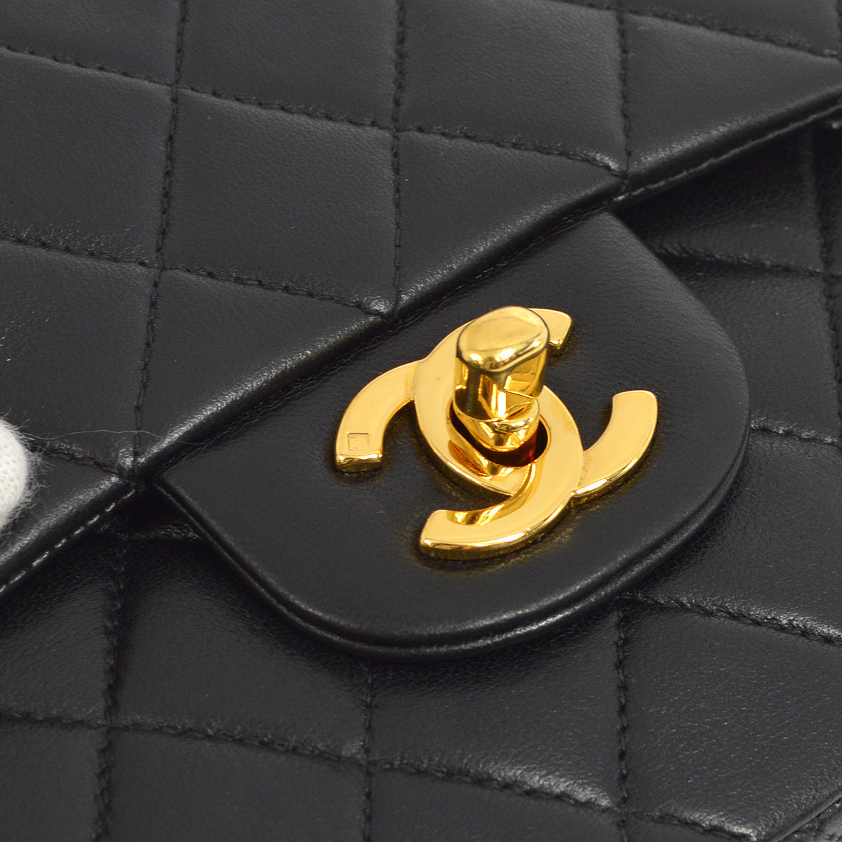 Luxury Chanel 2000-2001 Black Lambskin Small Classic Double Flap Shoulder Bag