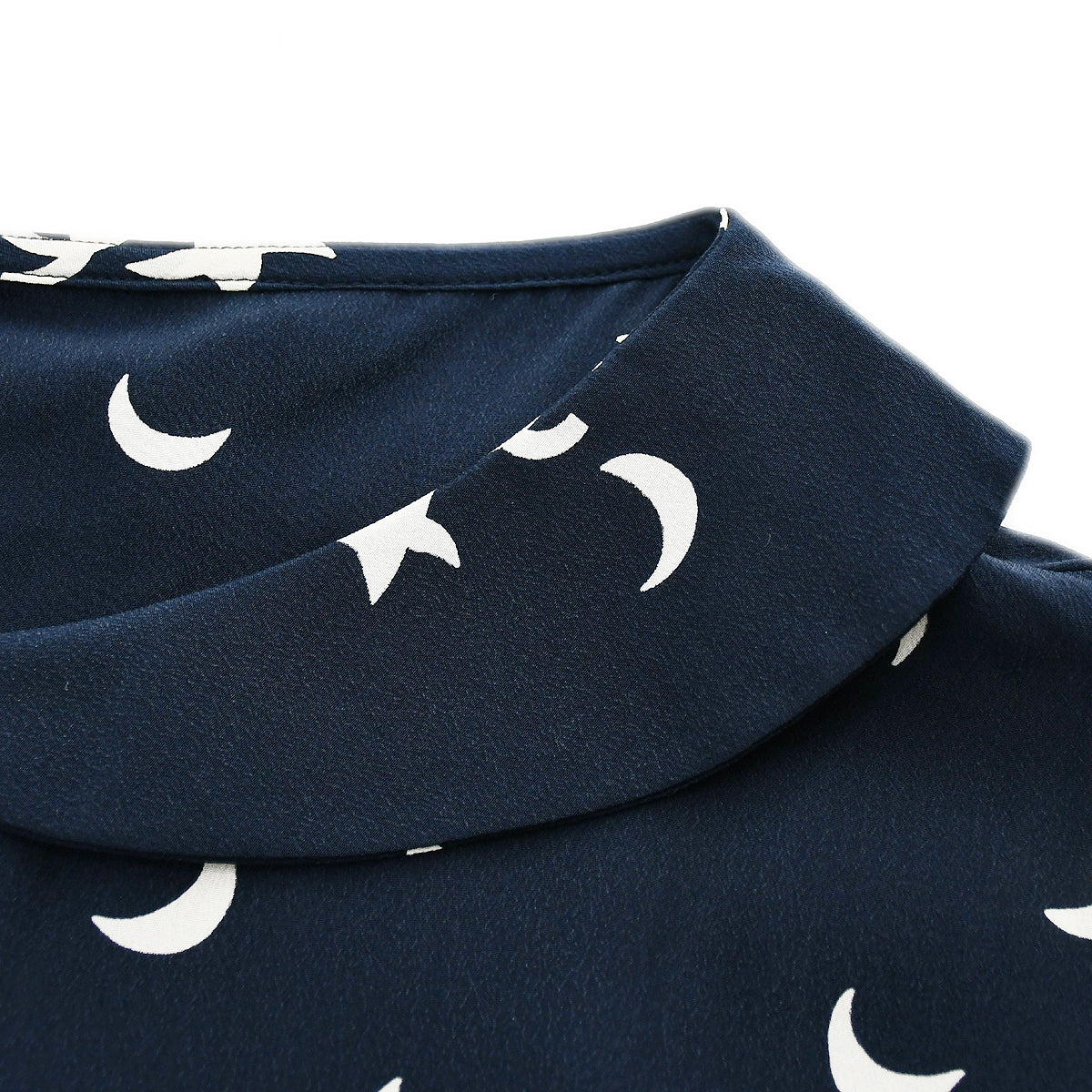 Luxury Chanel Shirt Blouse Navy 08P #50