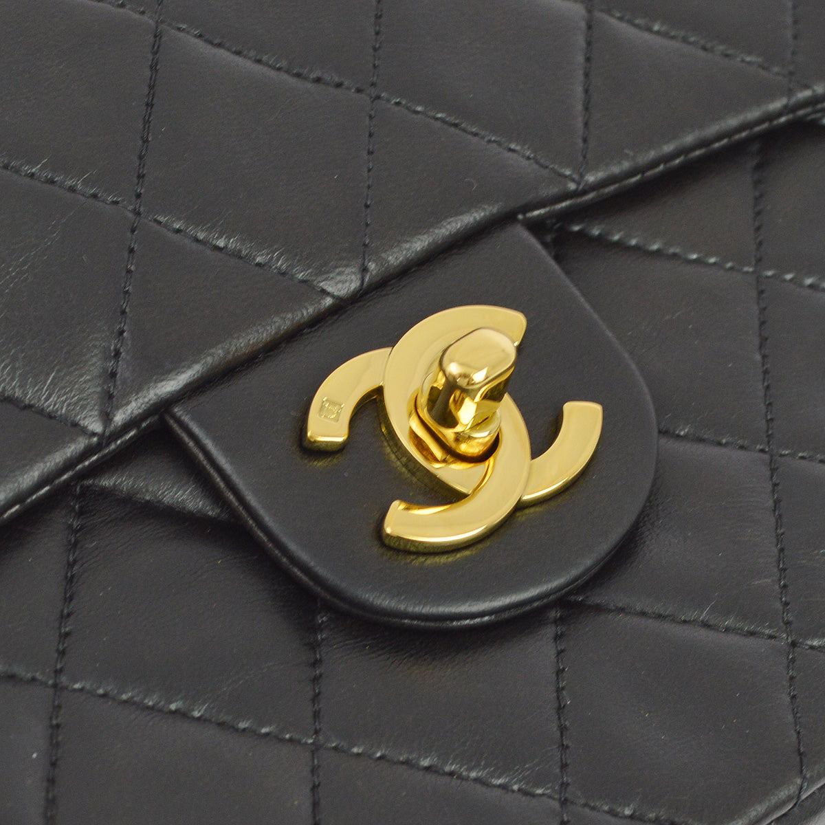 Luxury Chanel 1994-1996 Black Lambskin Mini Classic Square Flap Shoulder Bag 17