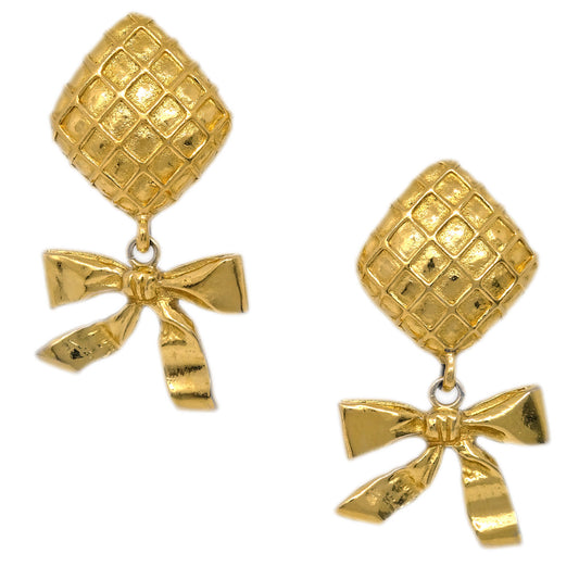 Luxury Chanel Bow Dangle Earrings Clip-On Gold