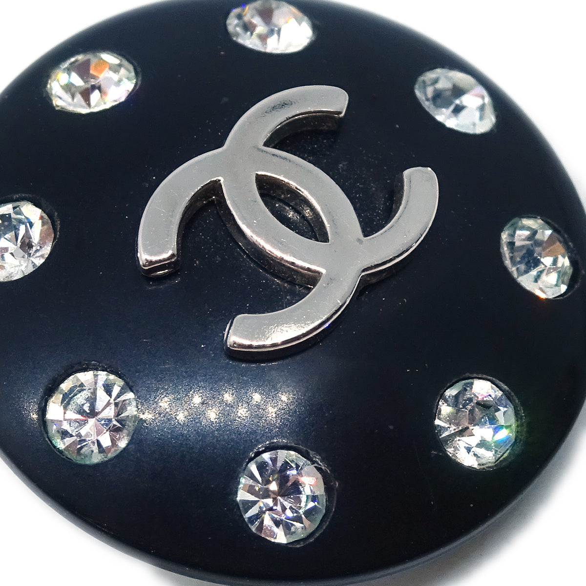 Luxury Chanel Button Earrings Clip-On Rhinestone Black 96P