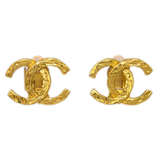 Luxury Chanel Gold CC Earrings Clip-On