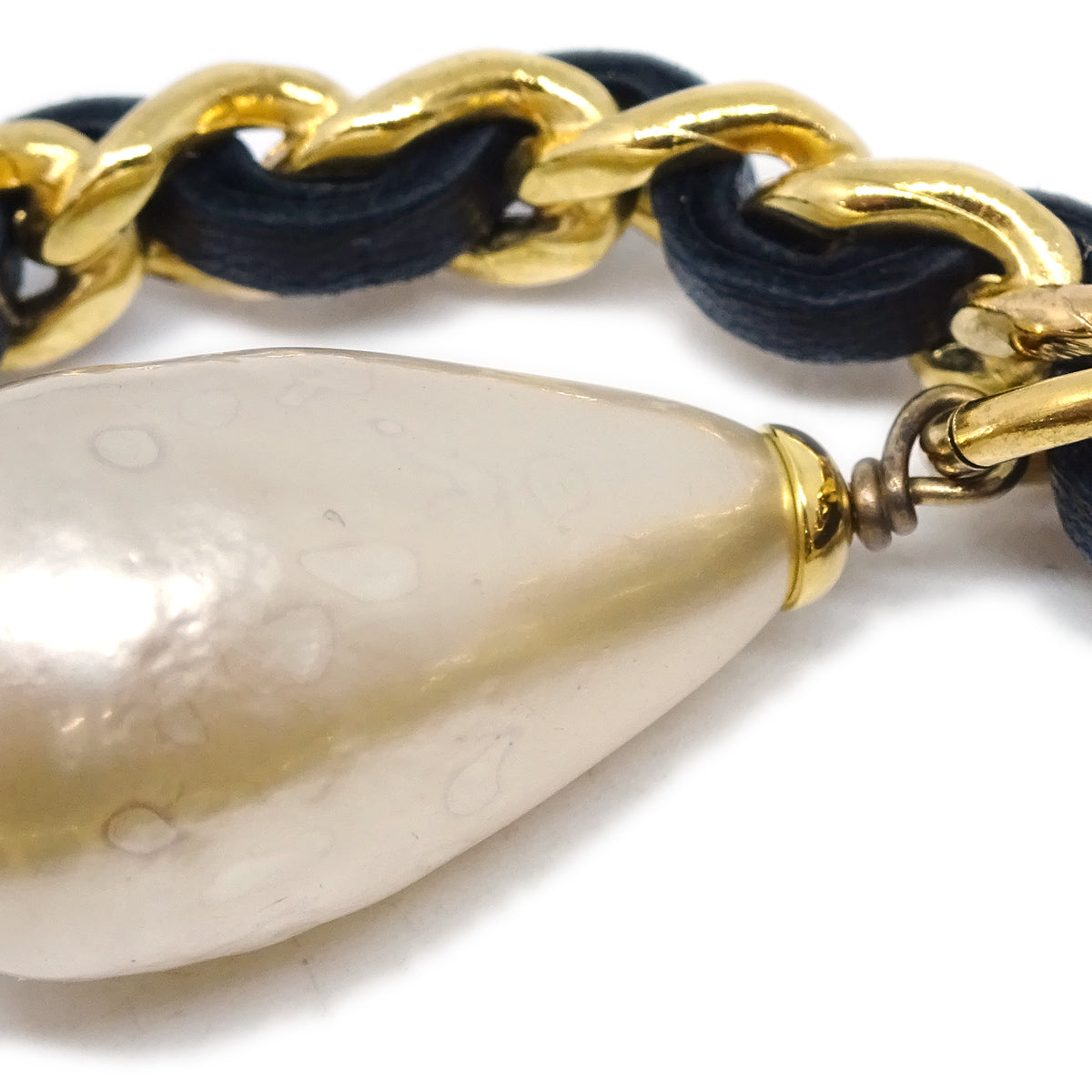 Luxury Chanel Dangle Hoop Earrings Gold Artificial Pearl Clip-On 27