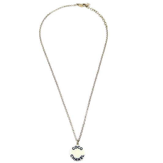 Luxury Chanel Gold White Pendant Necklace 07P