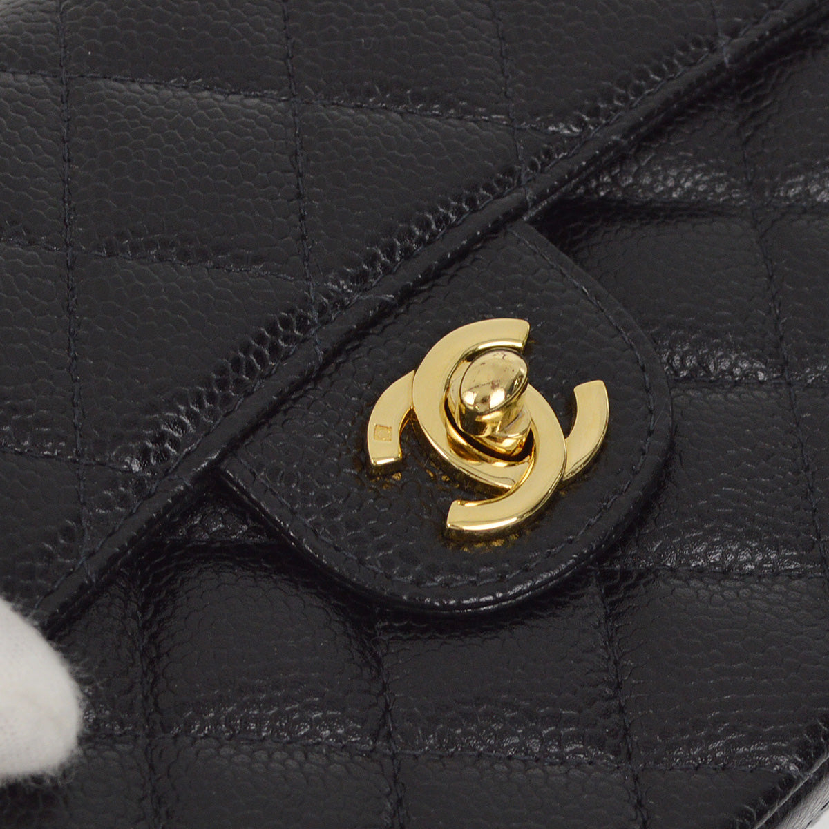 Luxury Chanel 2003-2004 Black Caviar Mini Classic Square Flap Shoulder Bag 17