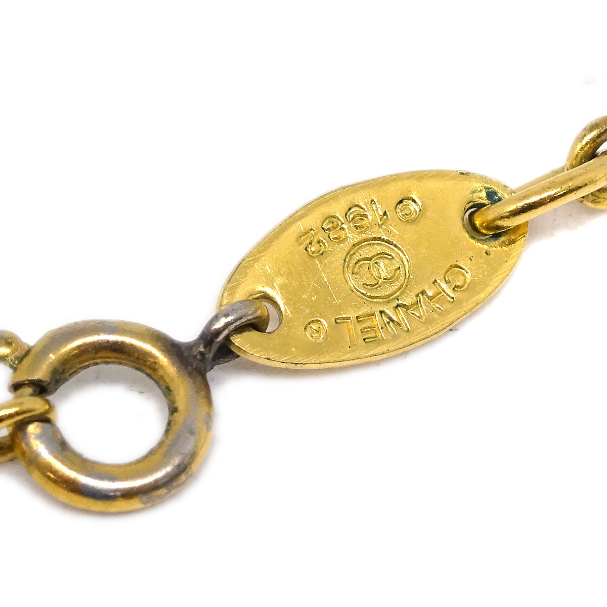 Luxury Chanel Gold CC Pendant Necklace 1982