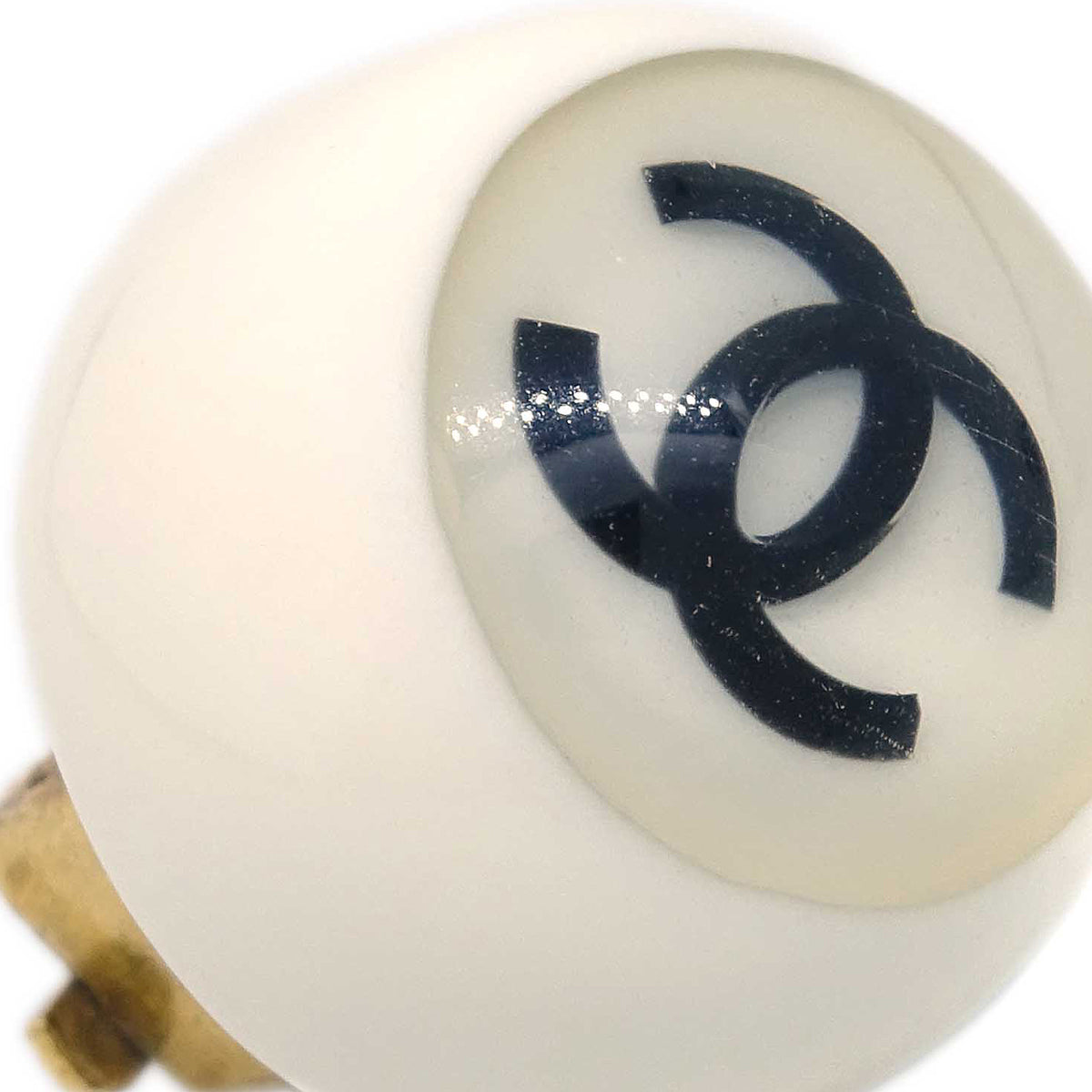 Luxury Chanel Button Earrings Clip-On White 01P