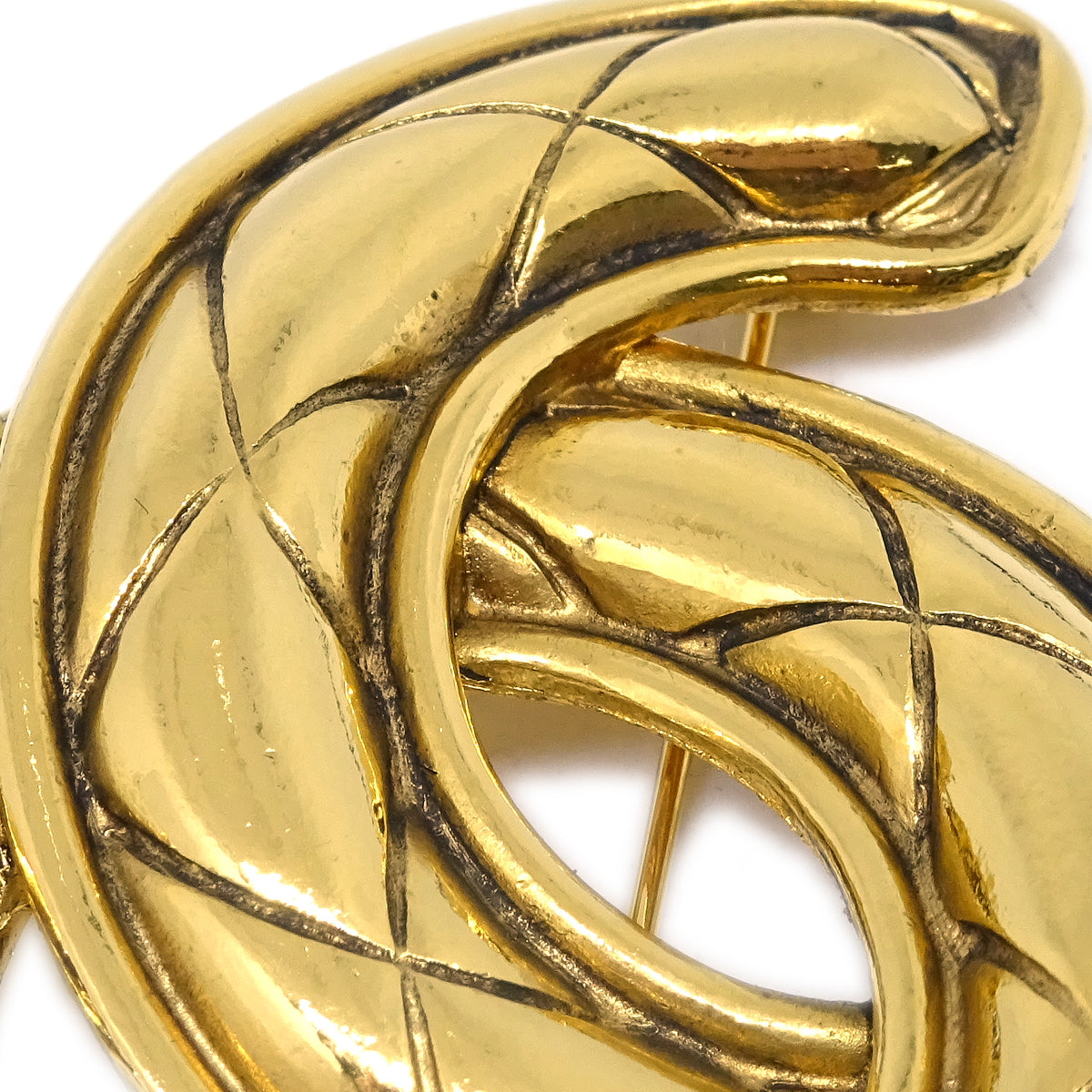 Luxury Chanel Quilted CC Brooch Pin Large Gold 1152