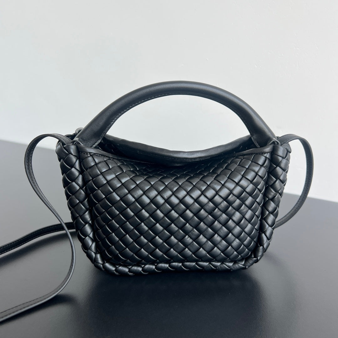 Luxury Bottega Veneta BV Small Cobble Top Handle 23cm Black Lambskin