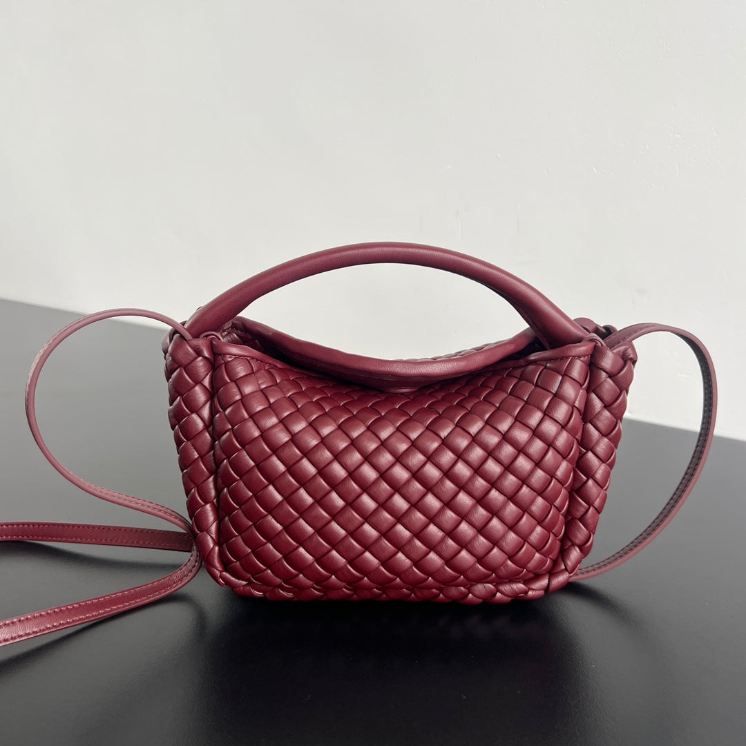 Luxury Bottega Veneta BV Small Cobble Top Handle 23cm Dark Red Lambskin