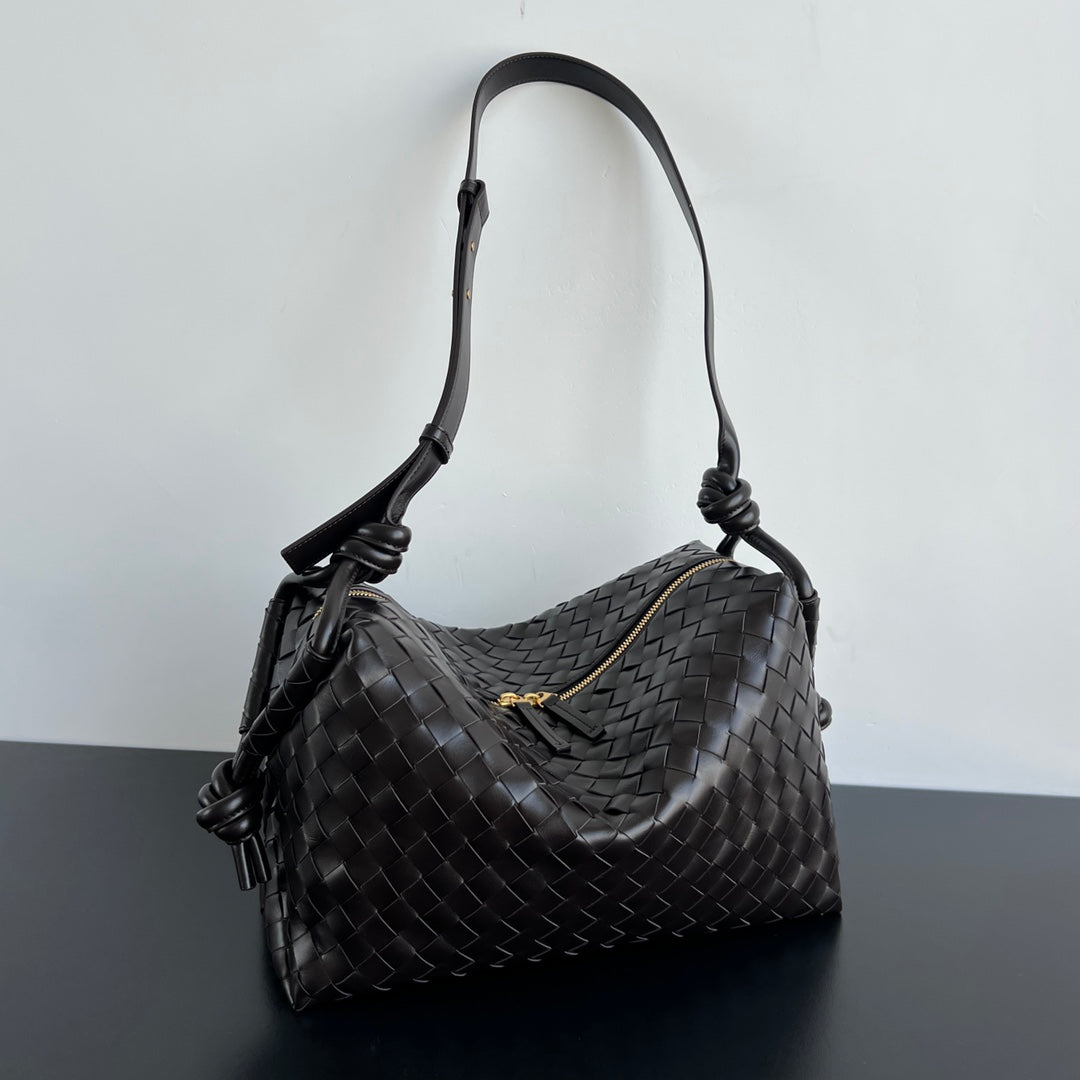 Luxury Bottega Veneta BV Loop Weekender 38cm Chocolate Calfskin