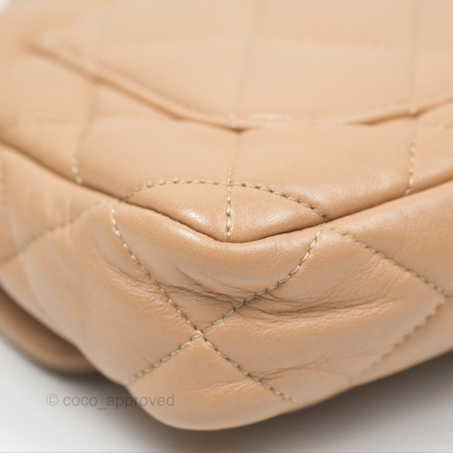 Chanel Small Chunky Chain Flap Bag Lambskin Beige Aged Gold Hardware 22S