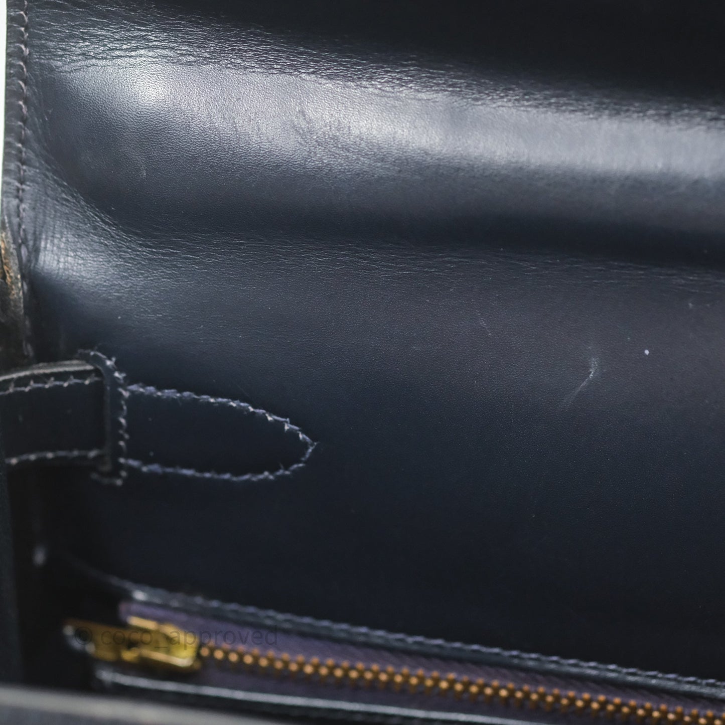 Hermès Vintage Kelly 28 Retourn Navy Box Leather Gold Hardware